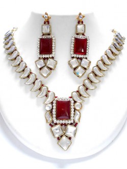 Kundan Necklace